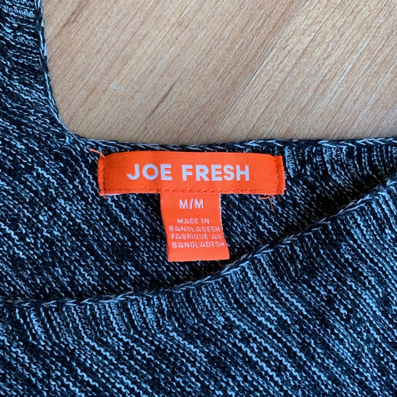 Crop V neck sweater - Picture 2 of 2